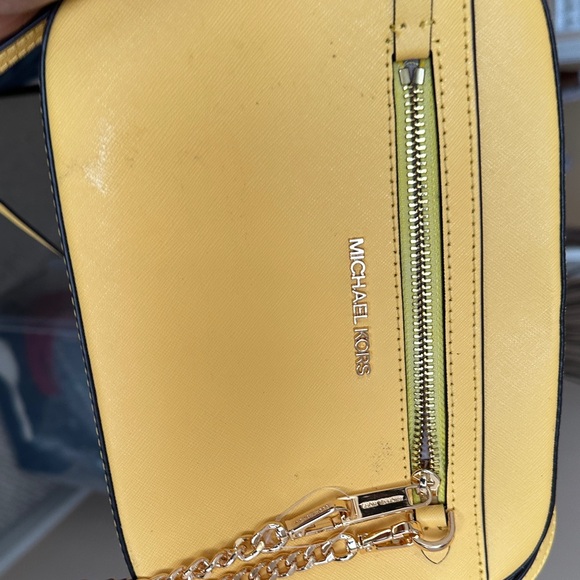 Michael Kors Lemon Crossbody Bag - Picture 1 of 5